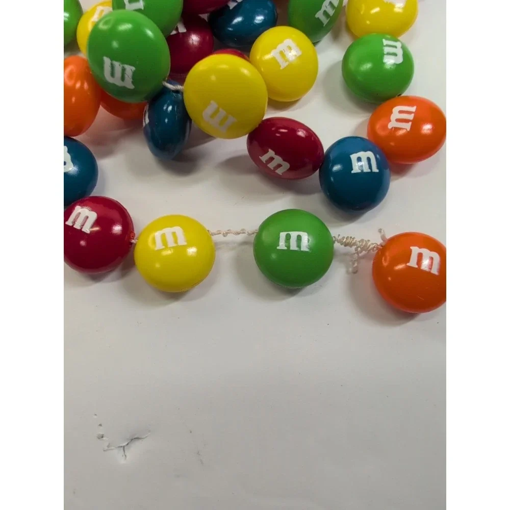 M&M Garland candy decor rainbow red blue green‎ Vintage See Pics